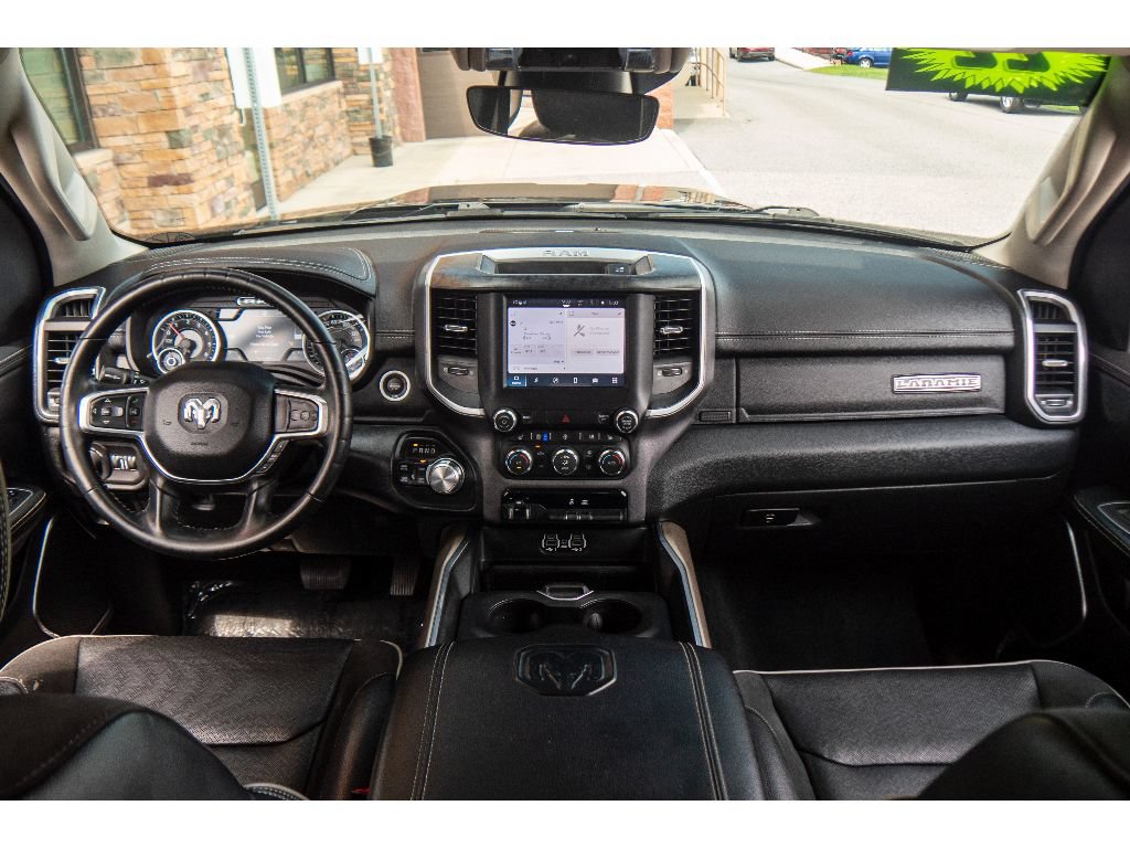 Used 2022 RAM 1500 Laramie AWD/4WD image 14