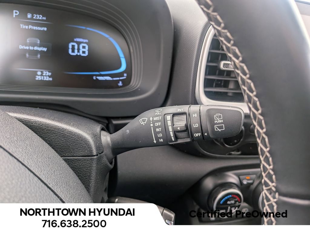 Certified 2023 Hyundai Venue SEL w/ Cargo Package image 24