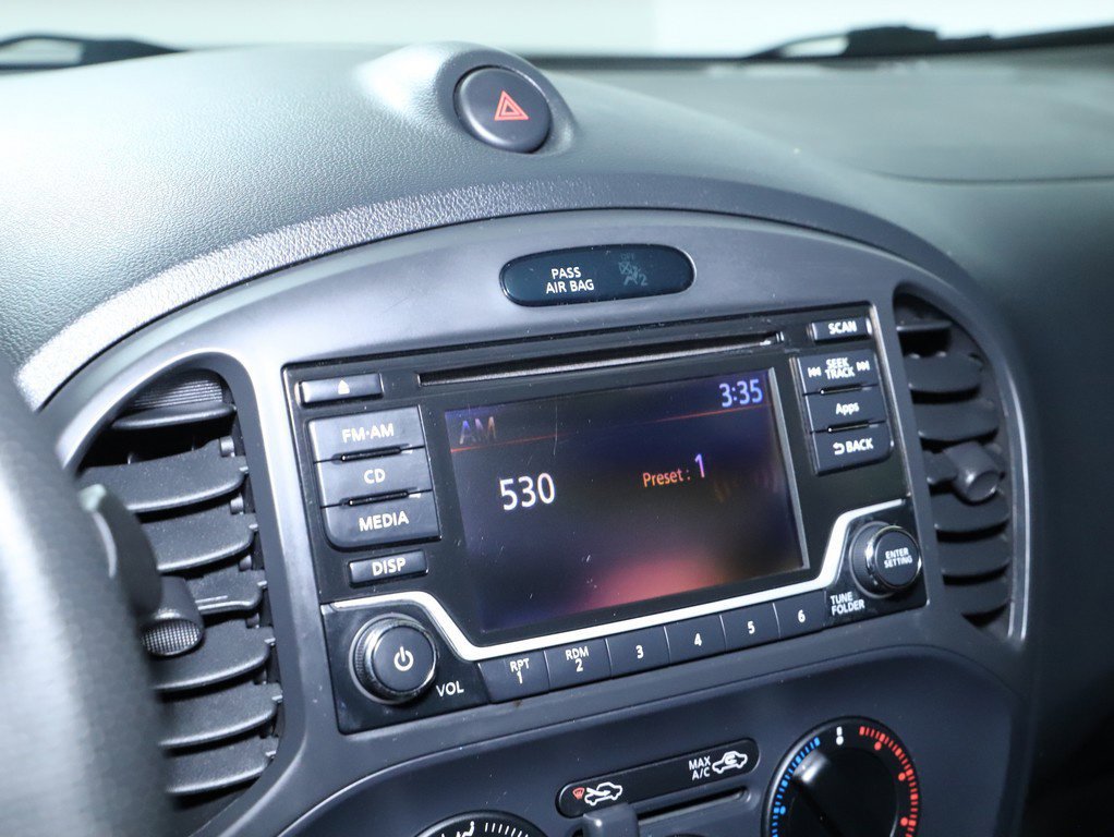 Used 2015 Nissan Juke S AWD/4WD image 27