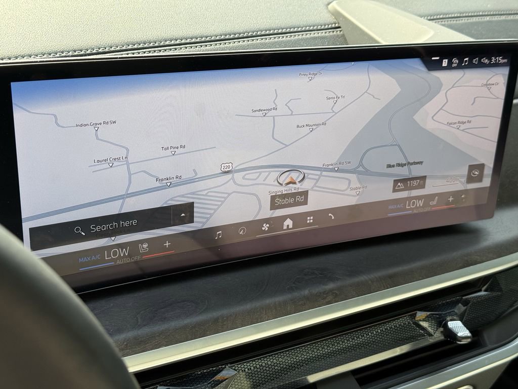 Used 2025 BMW X5 sDrive40i w/ M Sport Package image 23