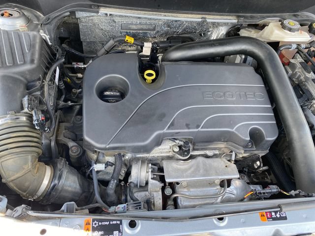 Used 2023 Chevrolet Equinox Premier w/ LPO, Floor Liner Package AWD/4WD image 21