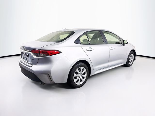 Used 2023 Toyota Corolla LE FWD image 8