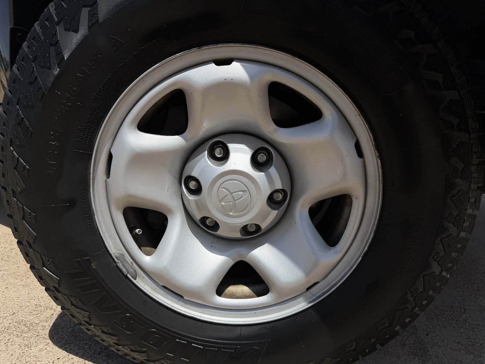 Used 2012 Toyota Tacoma PreRunner w/ SR5 Pkg RWD image 10
