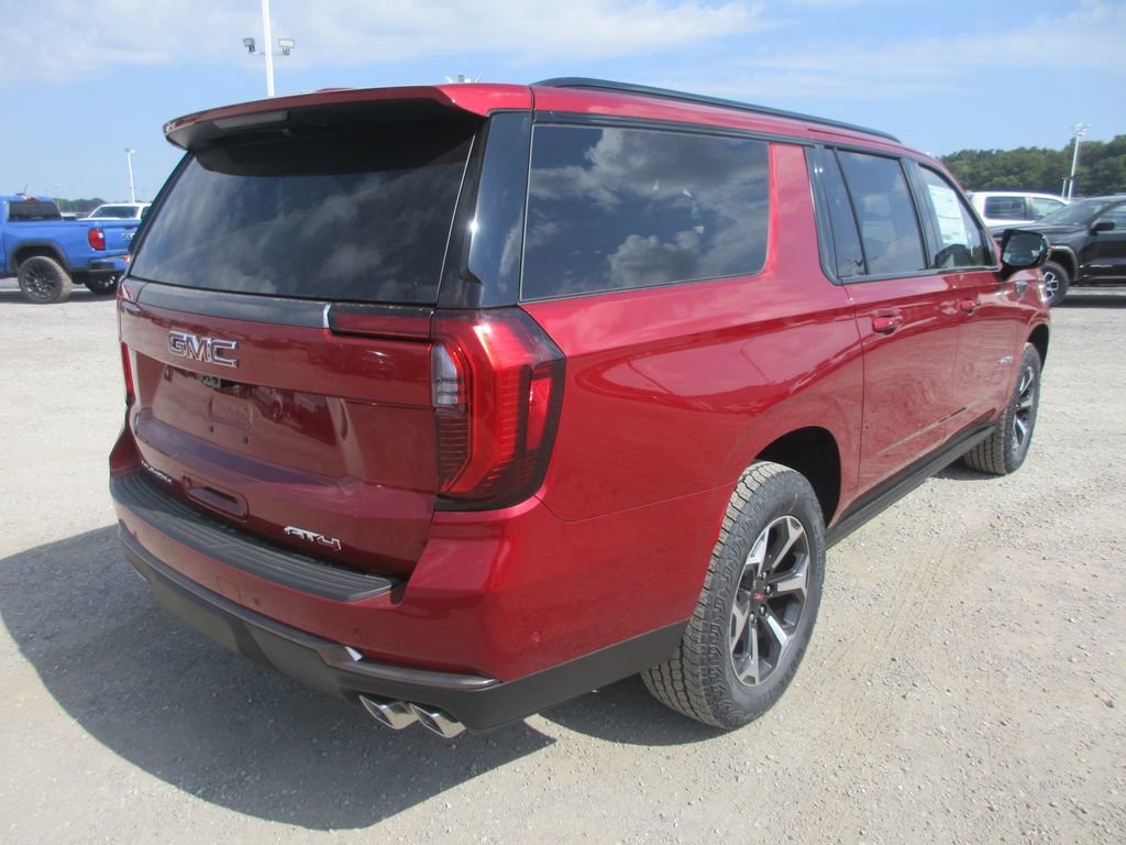 New 2026 GMC Yukon XL AT4 Ultimate AWD/4WD image 4