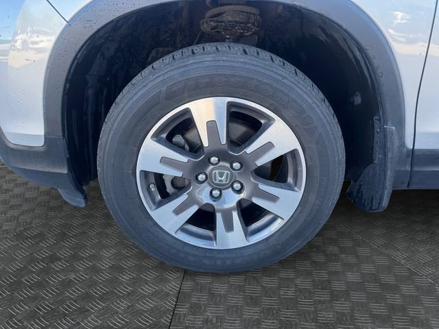 Used 2017 Honda Ridgeline RTL-T image 13