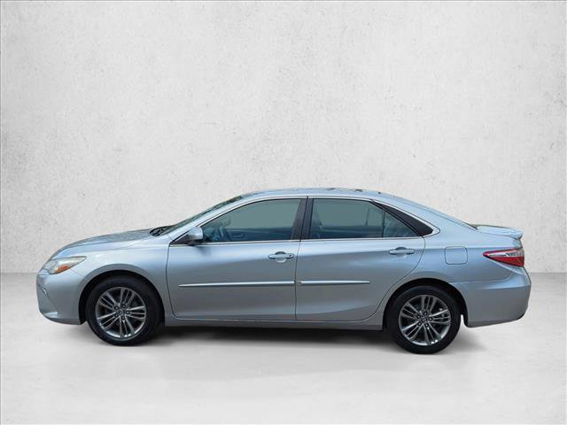 Used 2017 Toyota Camry SE w/ Protection Package (Q2) FWD image 3