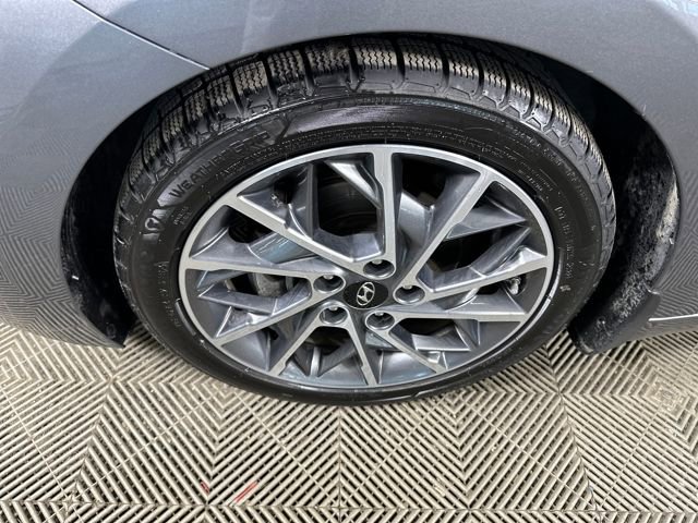 Used 2020 Hyundai Elantra Limited w/ Ultimate Package 03 image 10