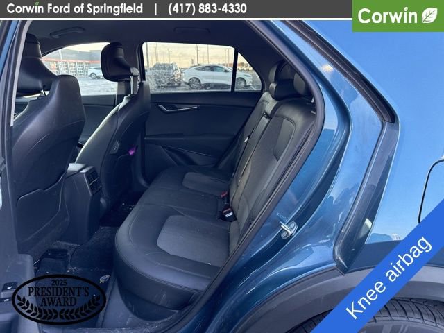 Used 2023 Kia Niro EX w/ EX Cold Weather Package FWD image 11