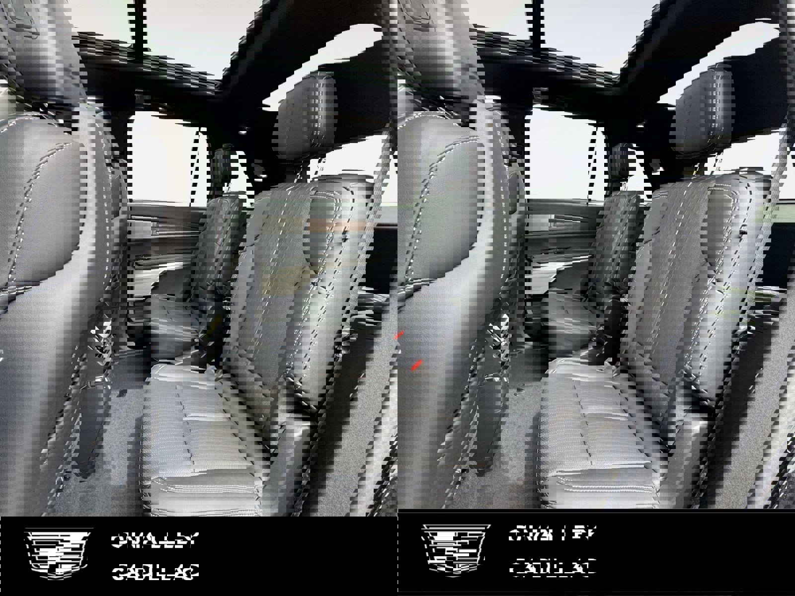 New 2026 Cadillac Vistiq Sport w/ LPO, Floor Liner Package image 11