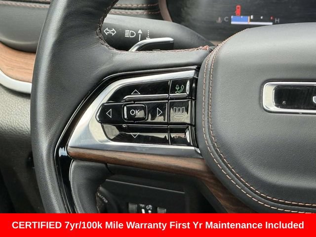 Used 2025 Jeep Grand Cherokee Summit w/ Obsidian Package AWD/4WD image 24