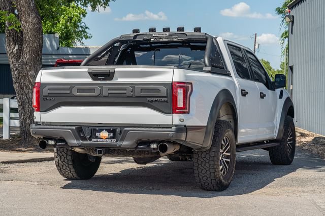 Used 2019 Ford F150 Raptor AWD/4WD image 6