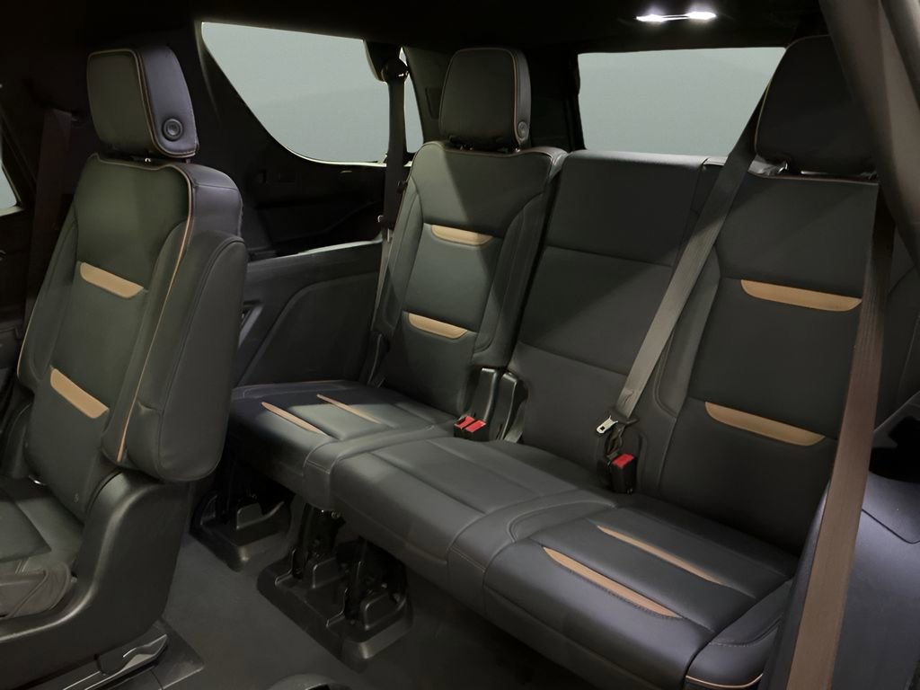 Used 2022 GMC Yukon AT4 image 25