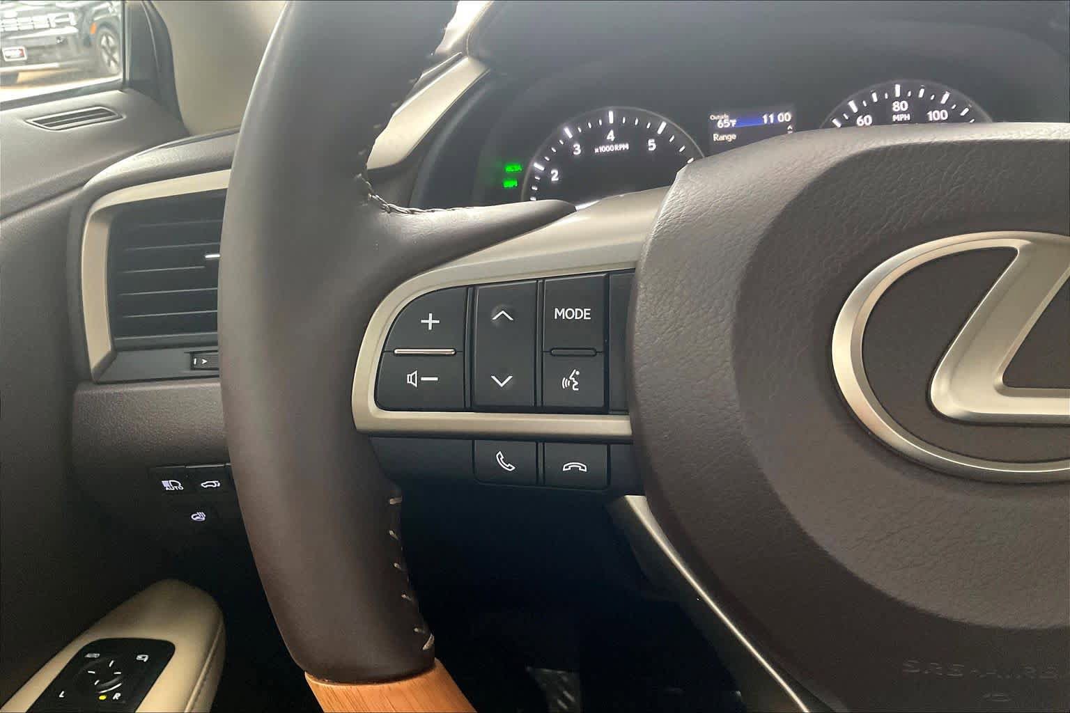 Used 2017 Lexus RX 350 FWD w/ Premium Package image 24
