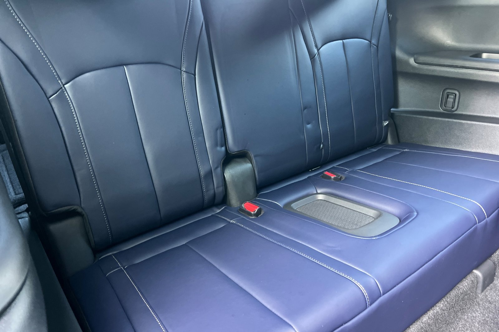 New 2026 INFINITI QX60 Sport w/ Dark Cargo Package image 16