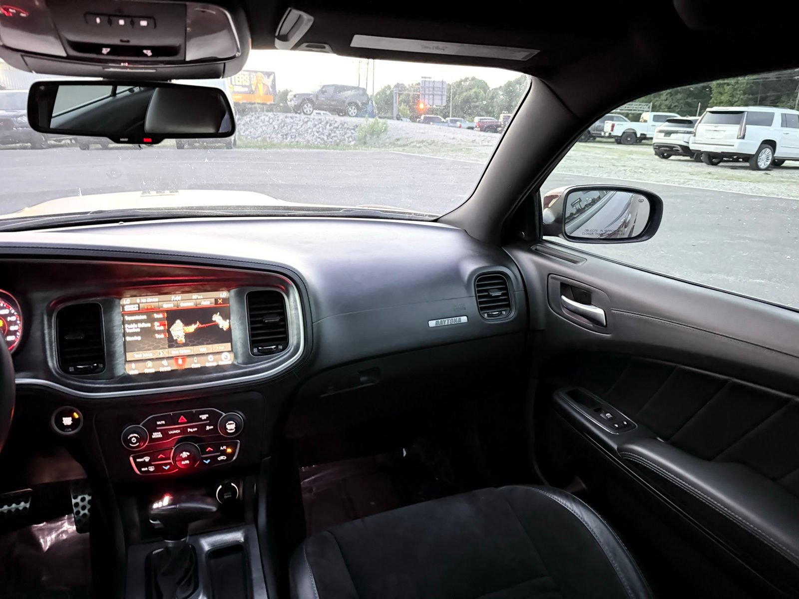 Used 2022 Dodge Charger Scat Pack w/ Daytona Edition Group RWD image 34