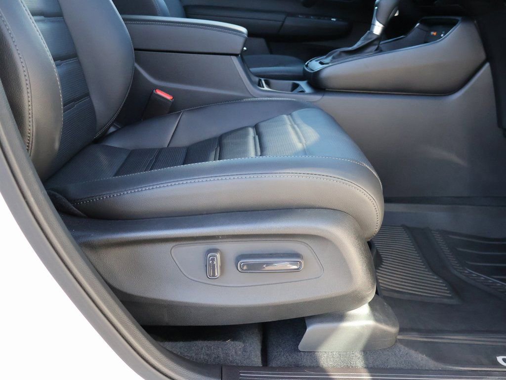 Certified 2026 Honda CR-V EX-L image 10