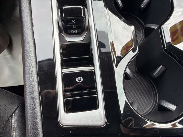 Used 2024 Volkswagen Atlas SE FWD image 37