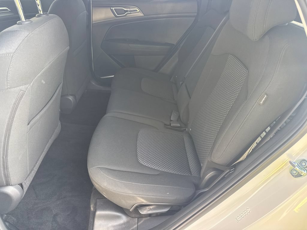 Used 2026 Kia Sportage LX FWD image 20