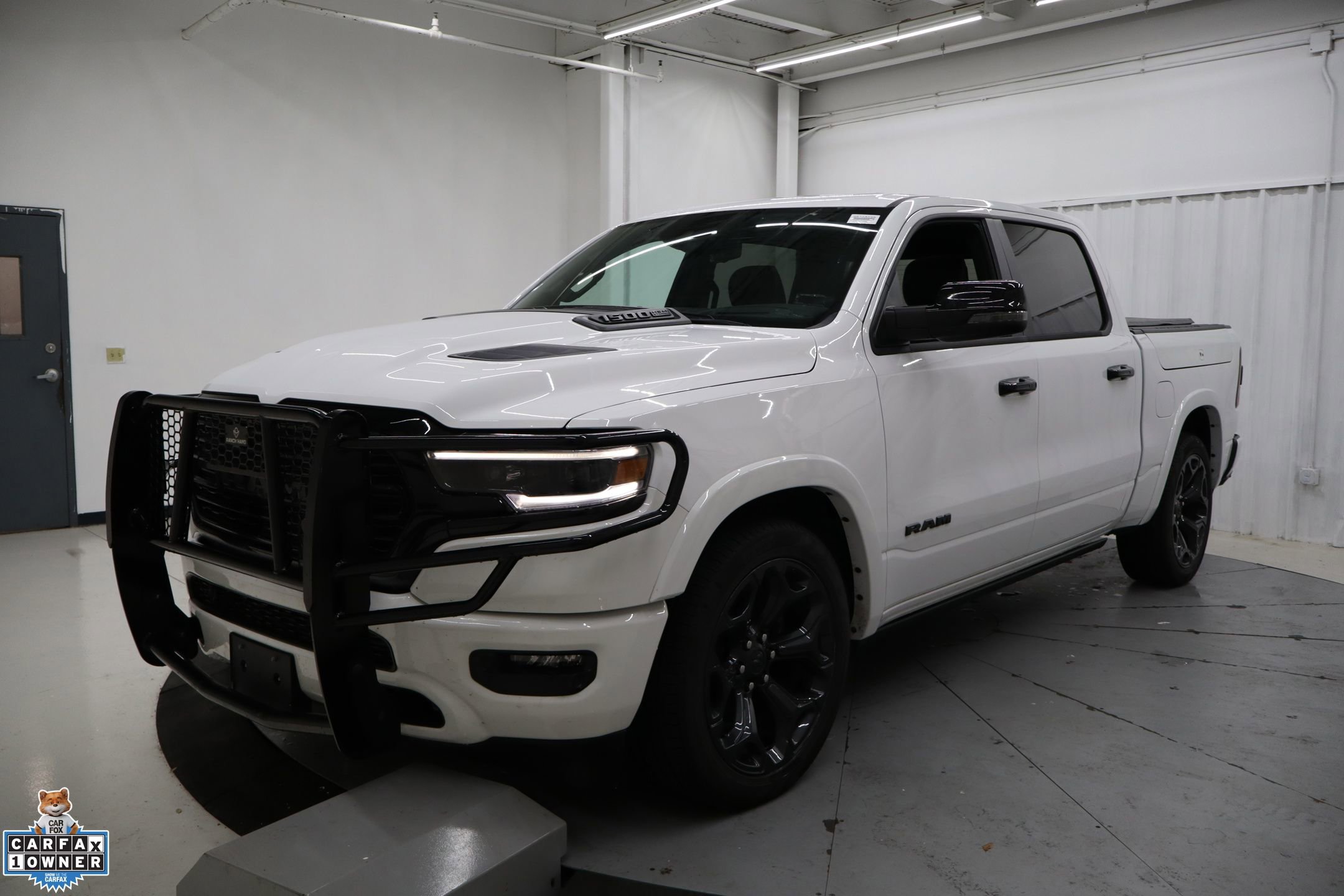 Used 2023 RAM 1500 Limited image 8