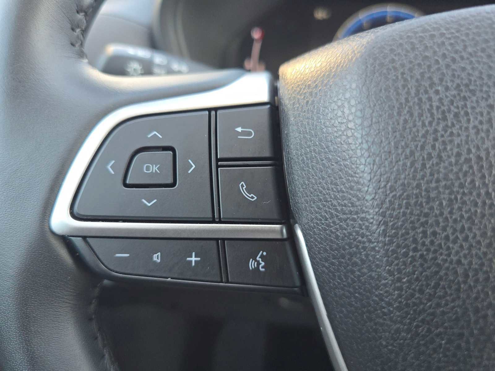 Certified 2025 Toyota Grand Highlander XLE image 30