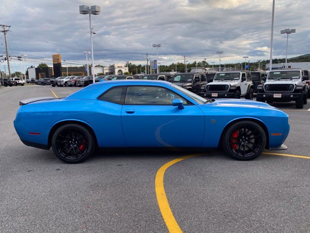 Used 2023 Dodge Challenger SRT Hellcat RWD image 6