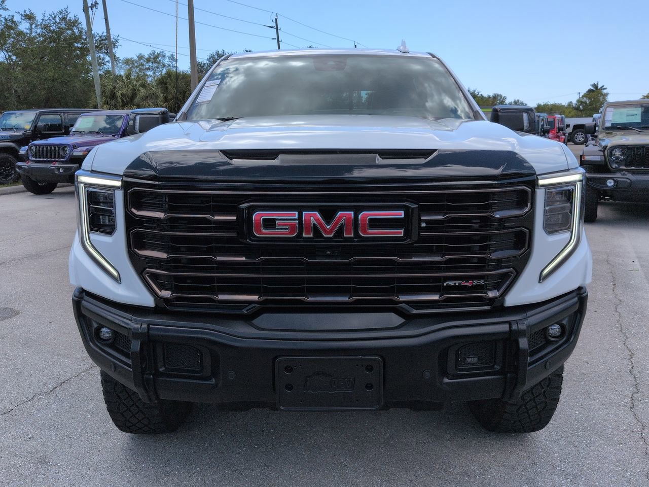 Used 2024 GMC Sierra 1500 AT4X AWD/4WD image 3