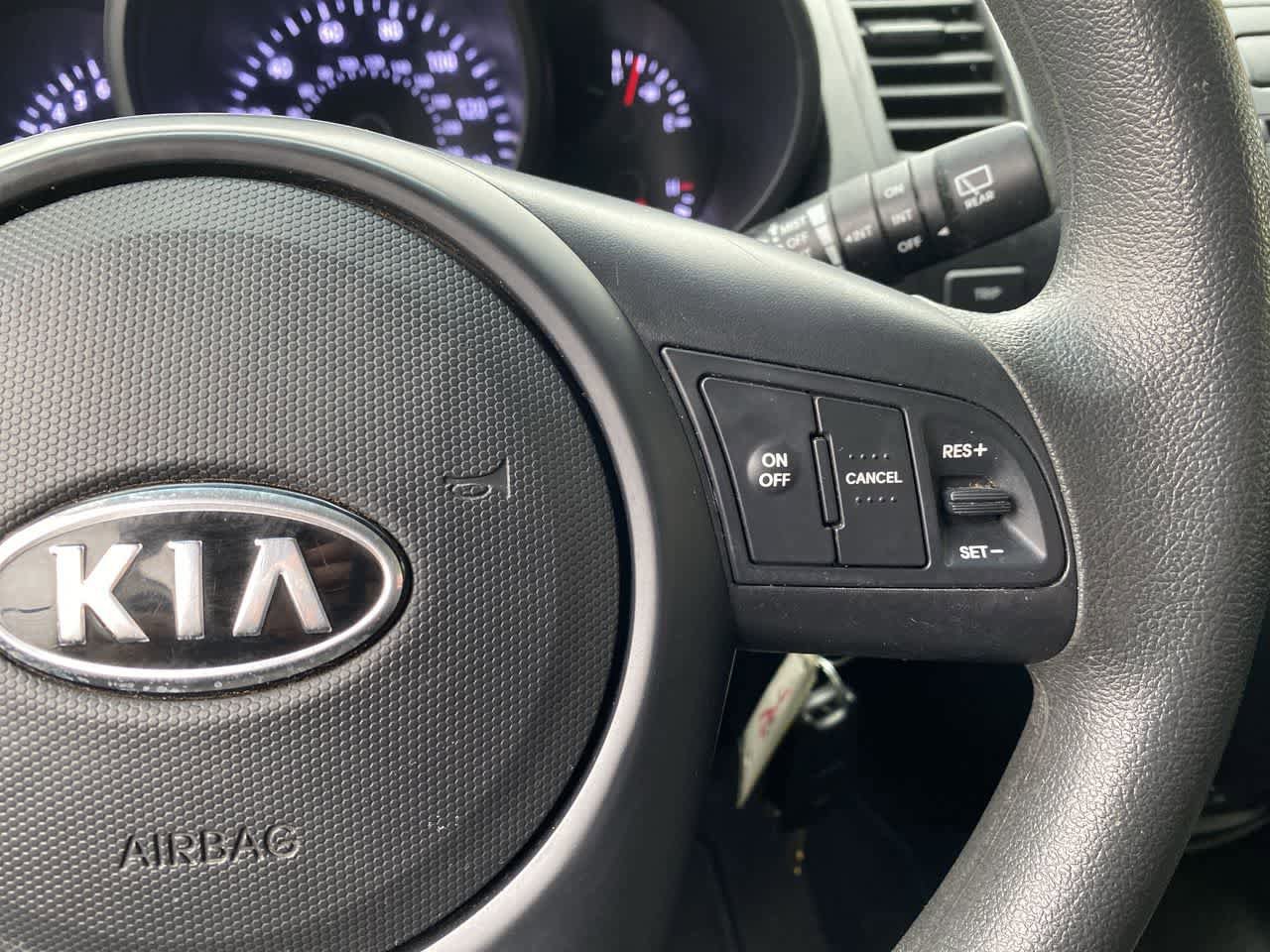 Used 2012 Kia Soul FWD image 22