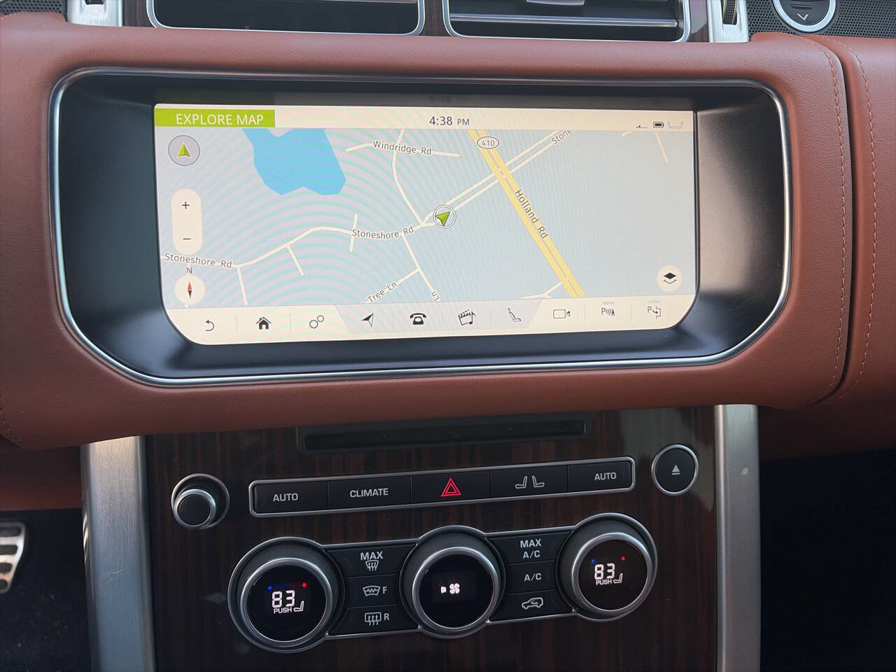 Used 2017 Land Rover Range Rover Long Wheelbase Autobiography image 26