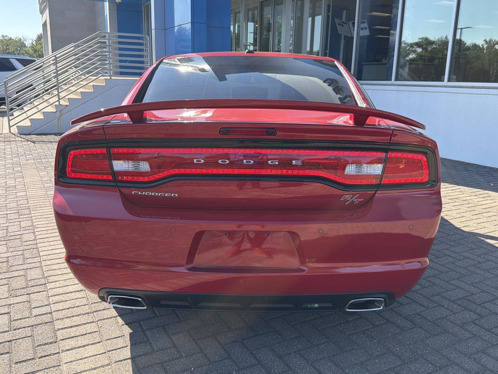 Used 2012 Dodge Charger R/T RWD image 4