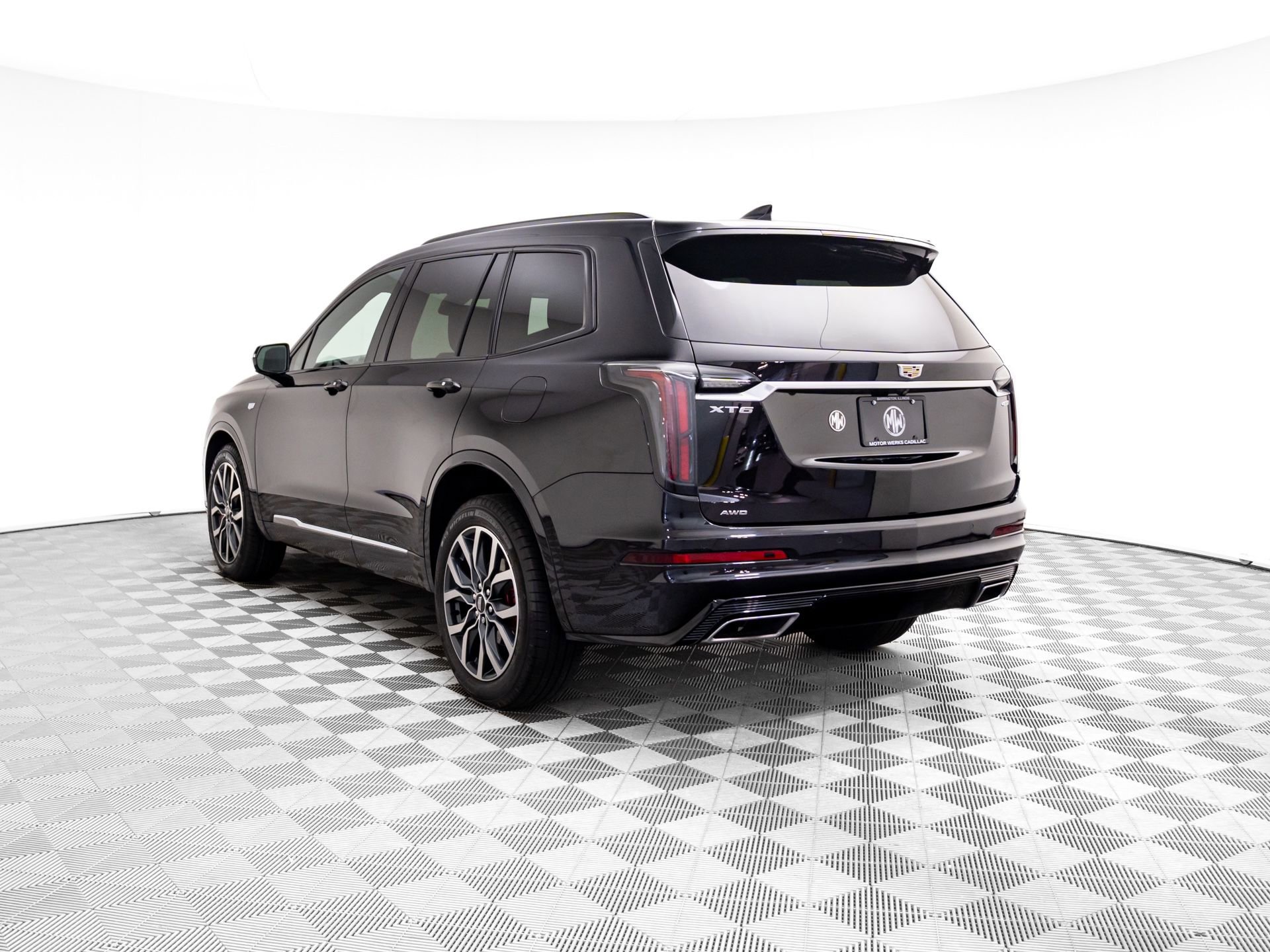 Certified 2024 Cadillac XT6 Sport w/ LPO, Floor Liner Package image 6