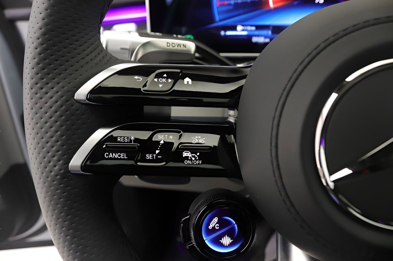 Used 2025 Mercedes-Benz S 63 AMG S image 10