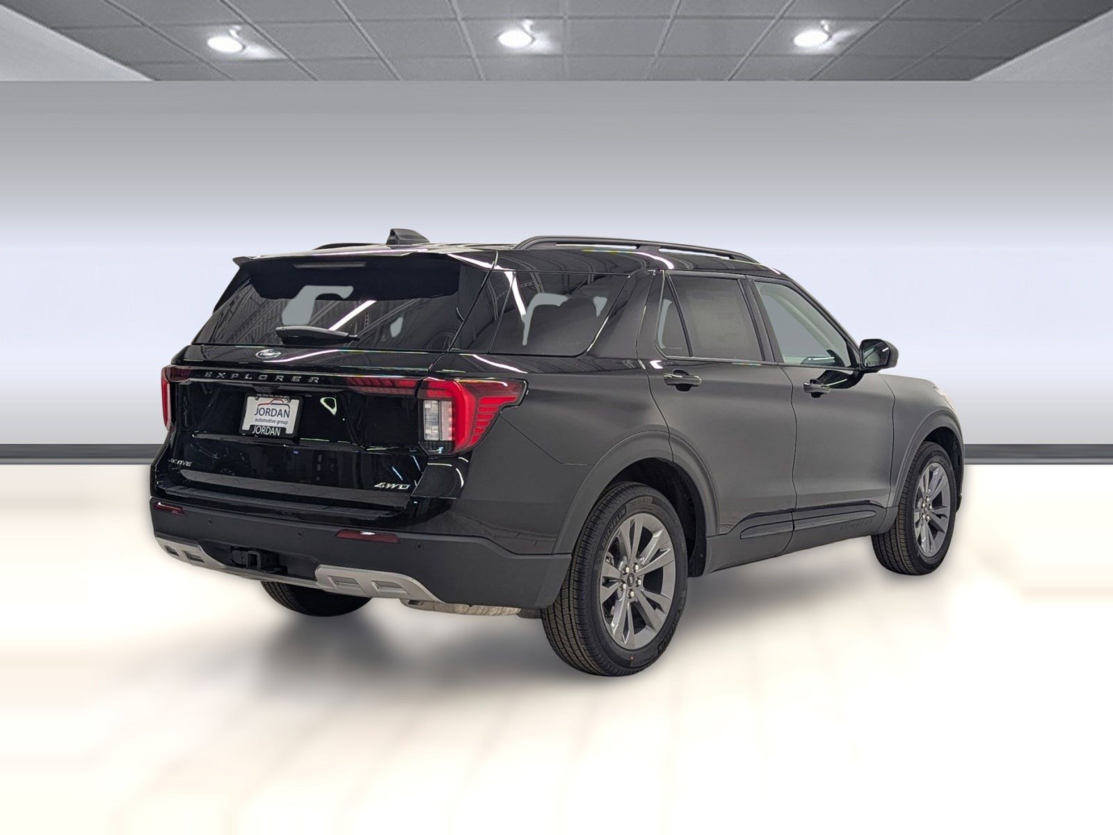 New 2026 Ford Explorer Active w/ Active Comfort Package image 7