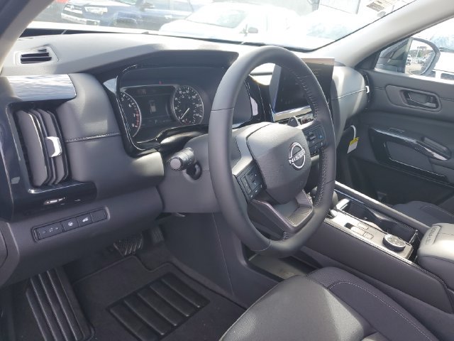 New 2026 Nissan Pathfinder SV w/ Cargo Package AWD/4WD image 23