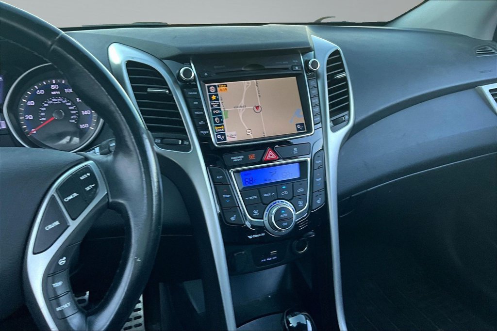 Used 2015 Hyundai Elantra GT w/ Option Group 03 FWD image 9