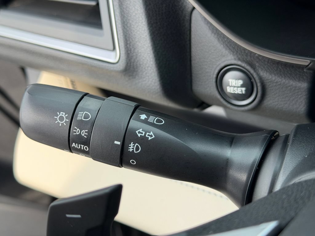 Used 2019 Subaru Ascent Touring AWD/4WD image 37