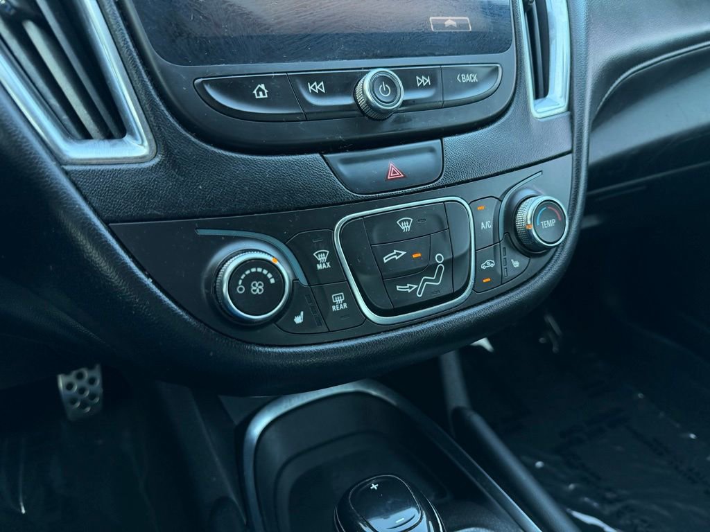 Used 2016 Chevrolet Malibu LT w/ Leather Package image 21