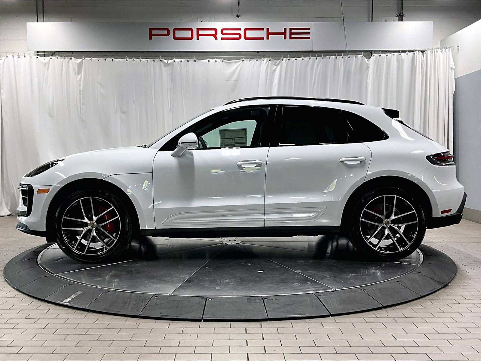 New 2026 Porsche Macan S AWD/4WD image 2