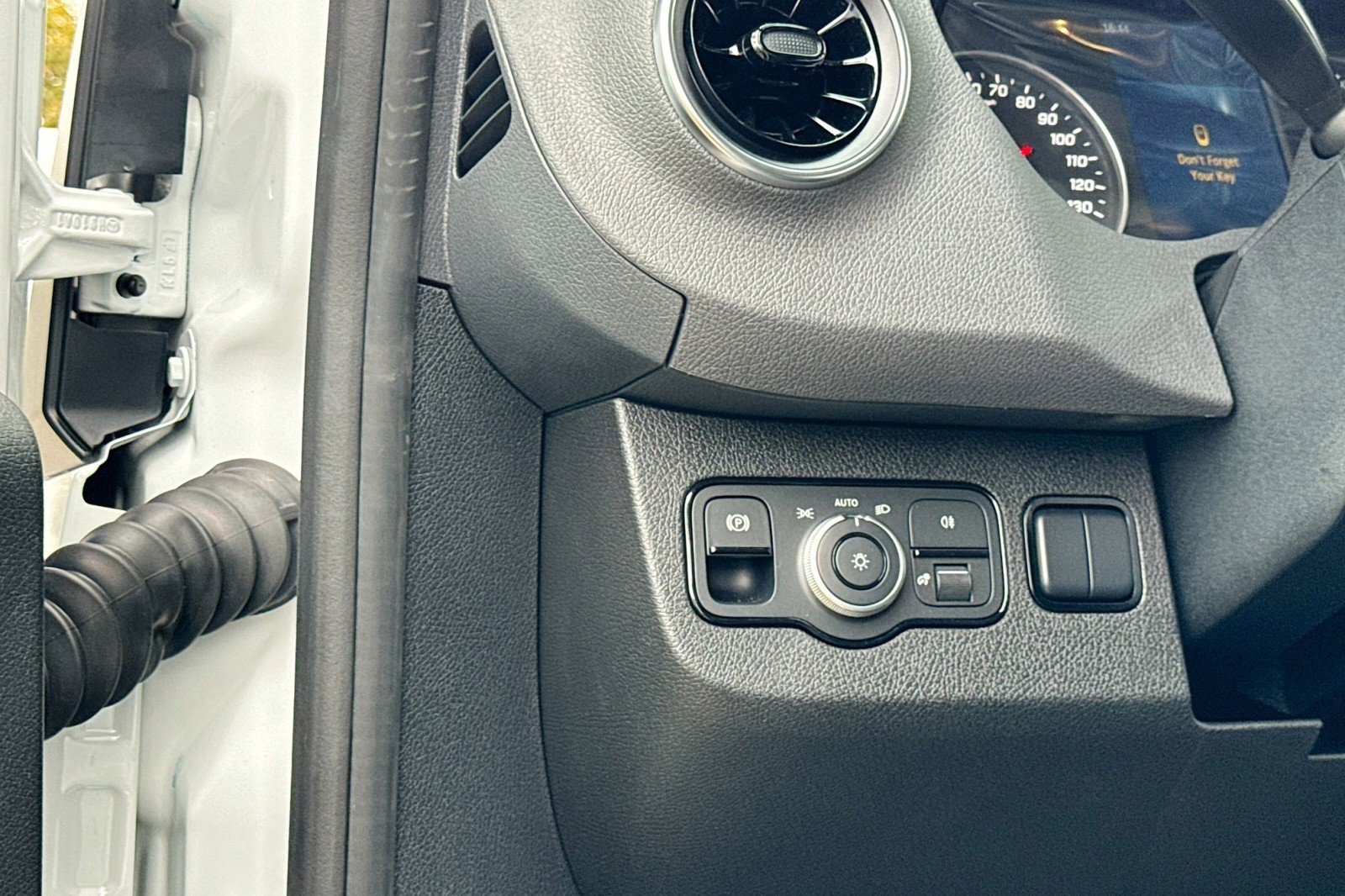 New 2025 Mercedes-Benz Sprinter 2500 image 10