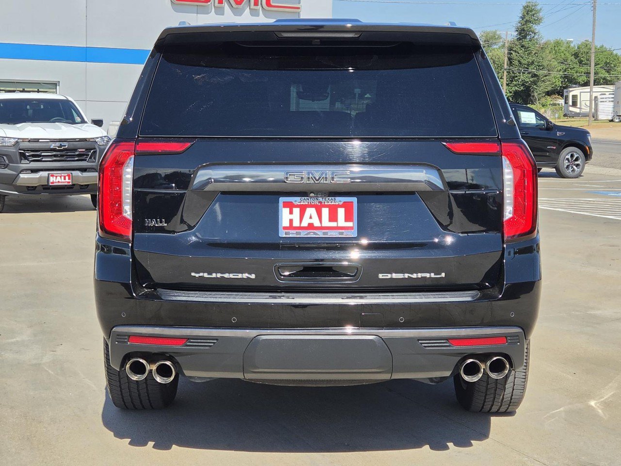 Certified 2023 GMC Yukon Denali Ultimate AWD/4WD image 5