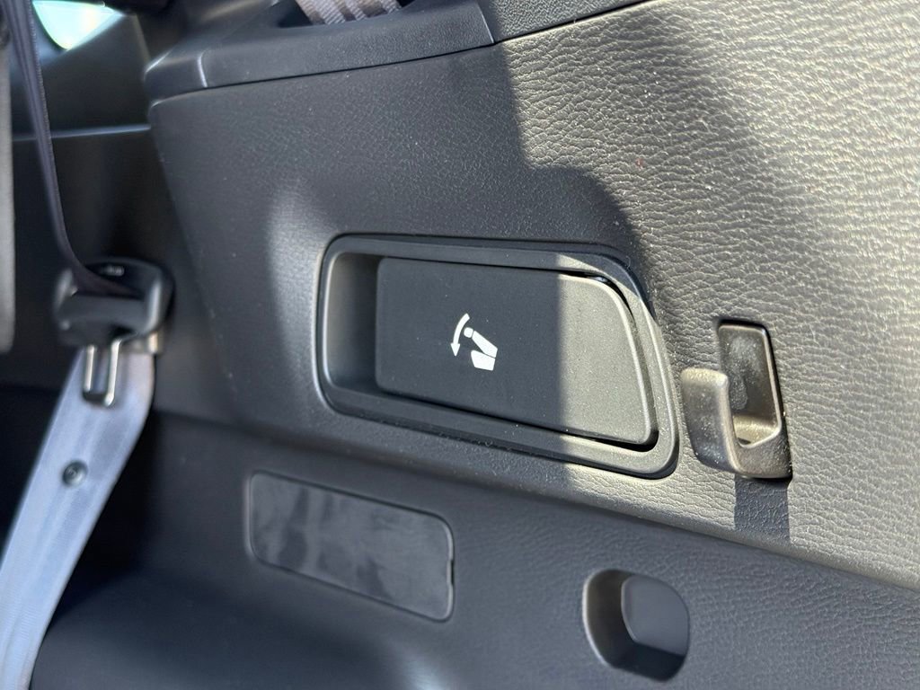 New 2026 Mitsubishi Outlander SE FWD image 10
