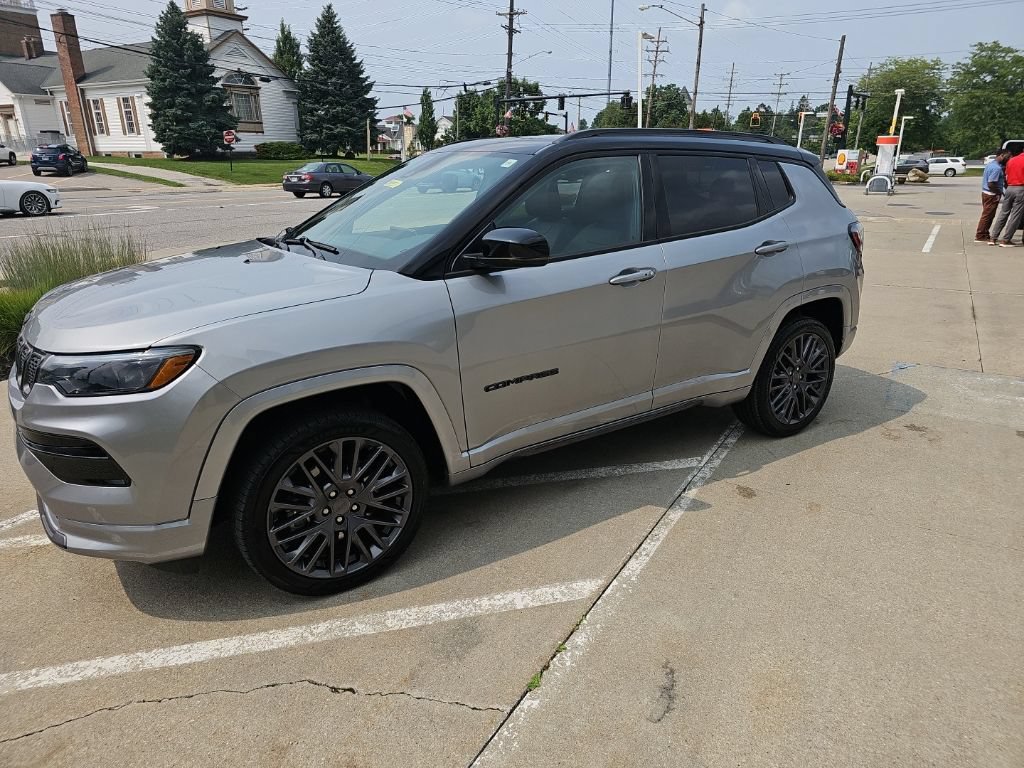 Certified 2023 Jeep Compass High Altitude AWD/4WD image 11