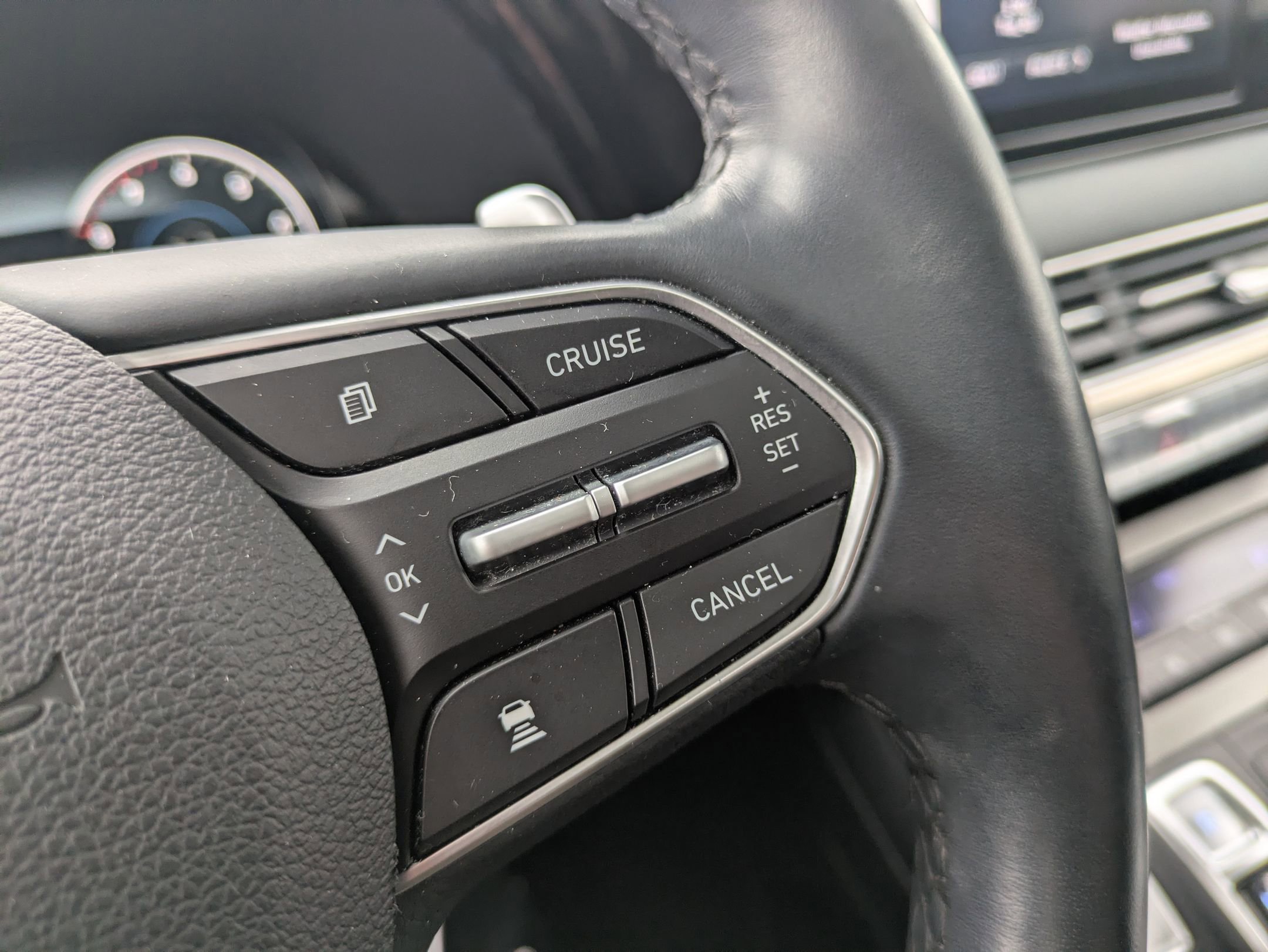 Used 2021 Hyundai Palisade Limited image 17