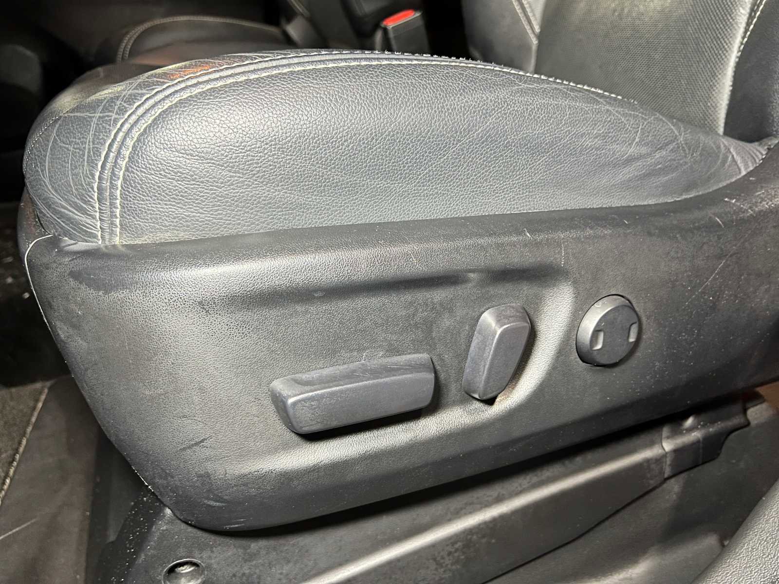 Used 2015 Toyota Sienna SE w/ SE Preferred Package image 21