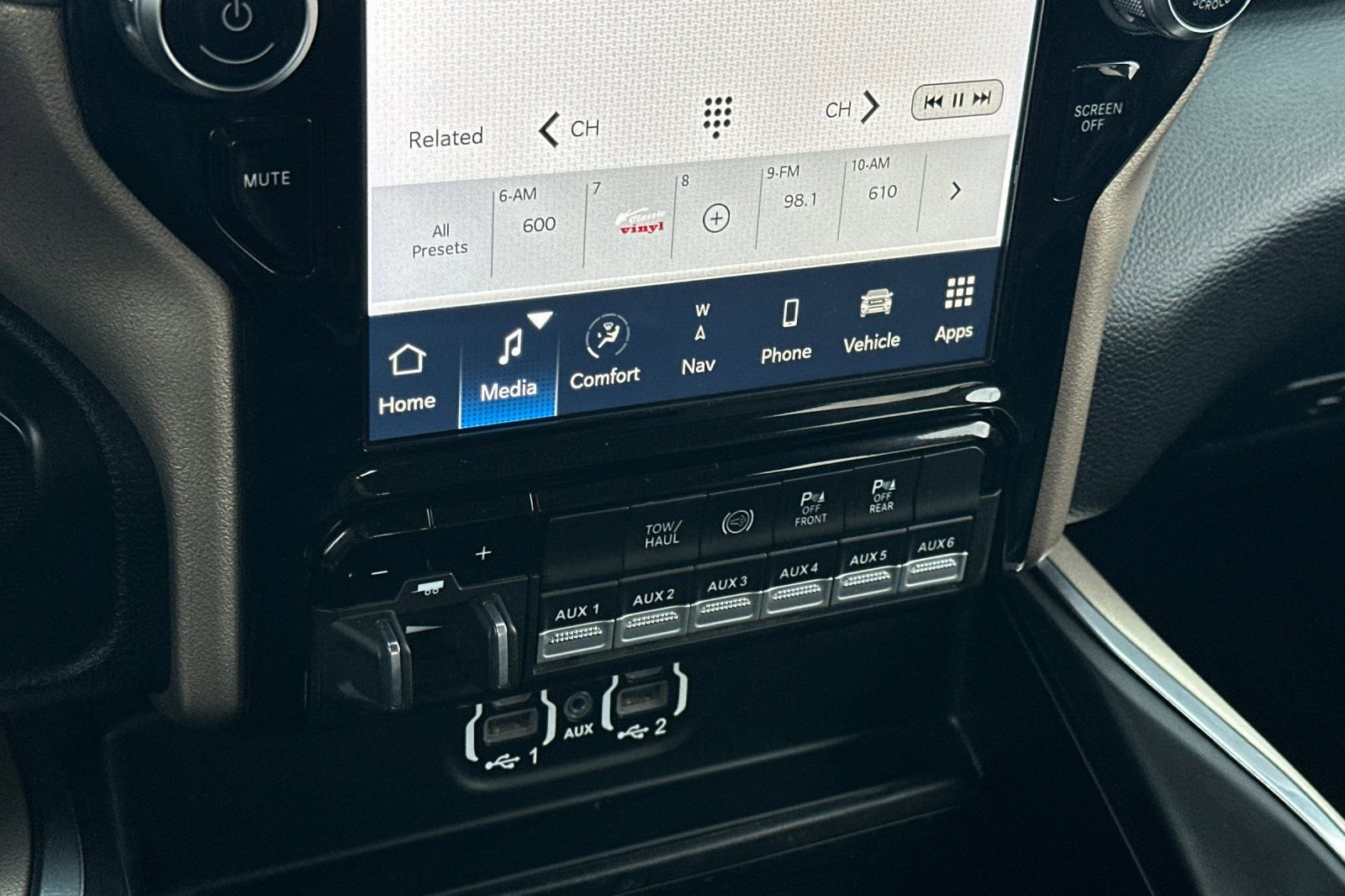 Used 2022 RAM 3500 Laramie image 20