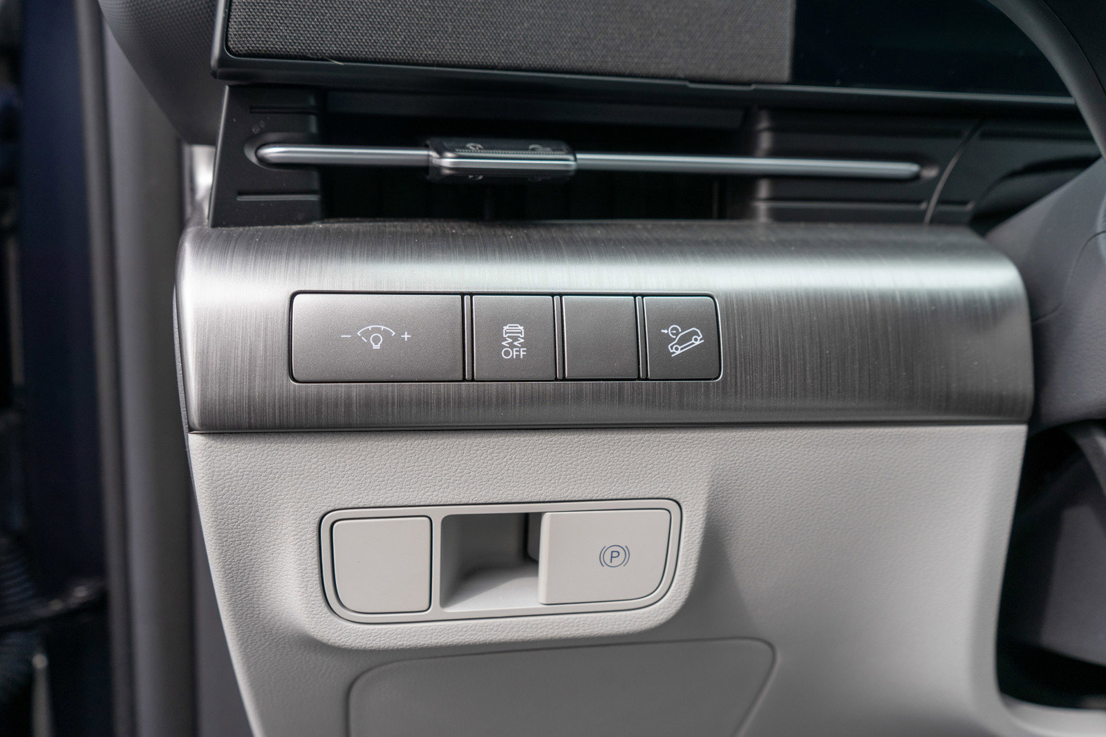 Used 2024 Hyundai Kona SEL AWD/4WD image 15