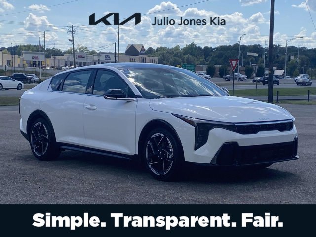 New 2026 Kia K4 EX w/ GT-Line Premium Package
