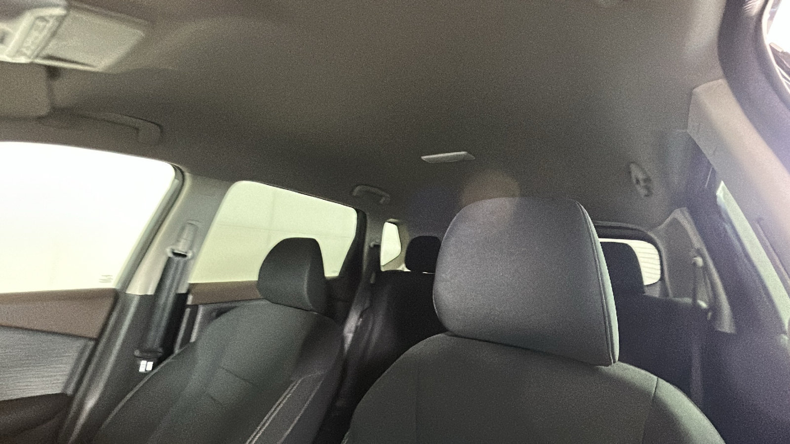 Used 2023 Nissan Rogue S AWD/4WD image 16