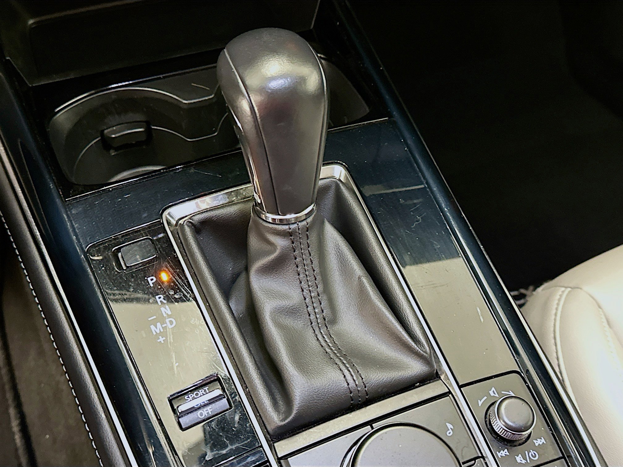 Used 2025 MAZDA CX-30 AWD 2.5 S w/ Preferred Package image 25