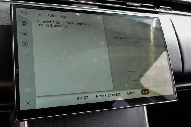 Used 2024 Land Rover Range Rover Long Wheelbase SE AWD/4WD image 33