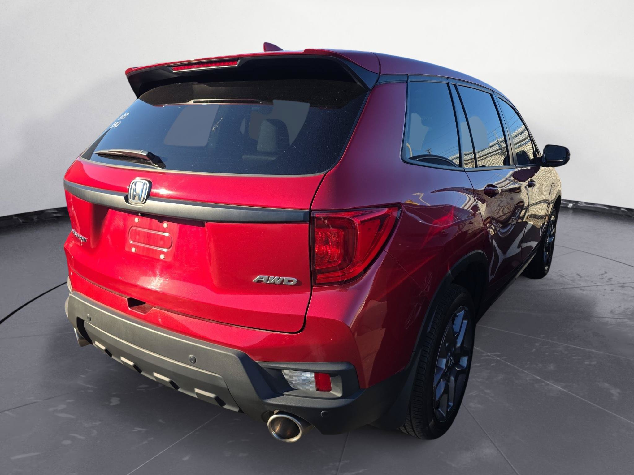 Used 2023 Honda Passport EX-L image 3